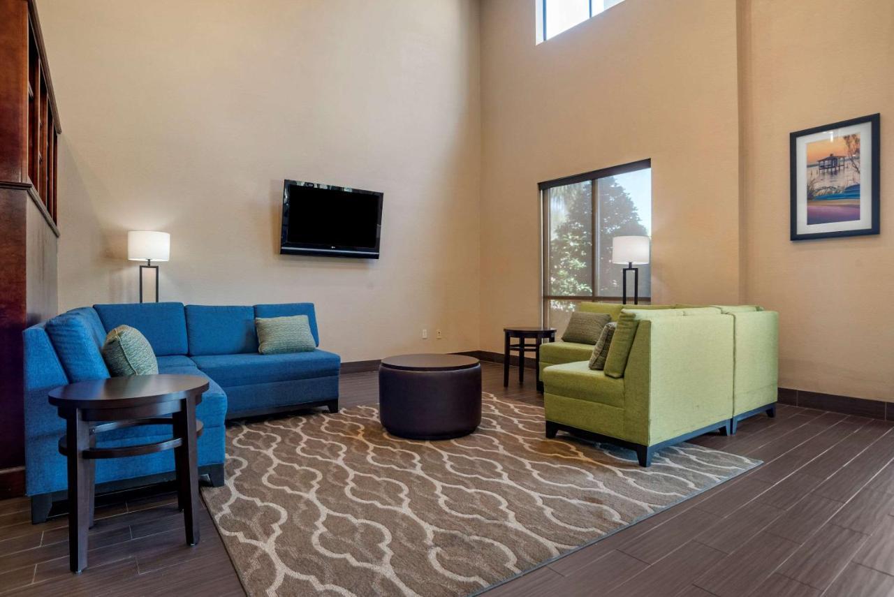 Comfort Suites Mobile West Tillmans Corner Экстерьер фото